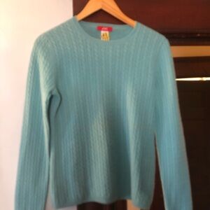 Vintage Cashmere Ann Klein Cable Knit Crewneck Sweater fits like small
